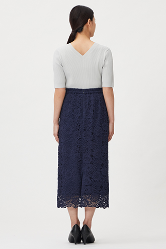 スカート丈80.3cm