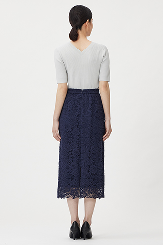 スカート丈80.3cm