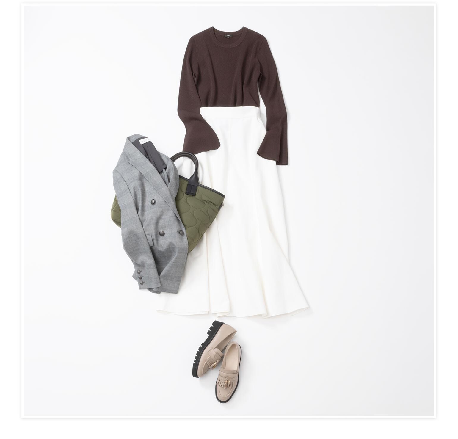 オンオフ着回しやすいジャケット、スカート