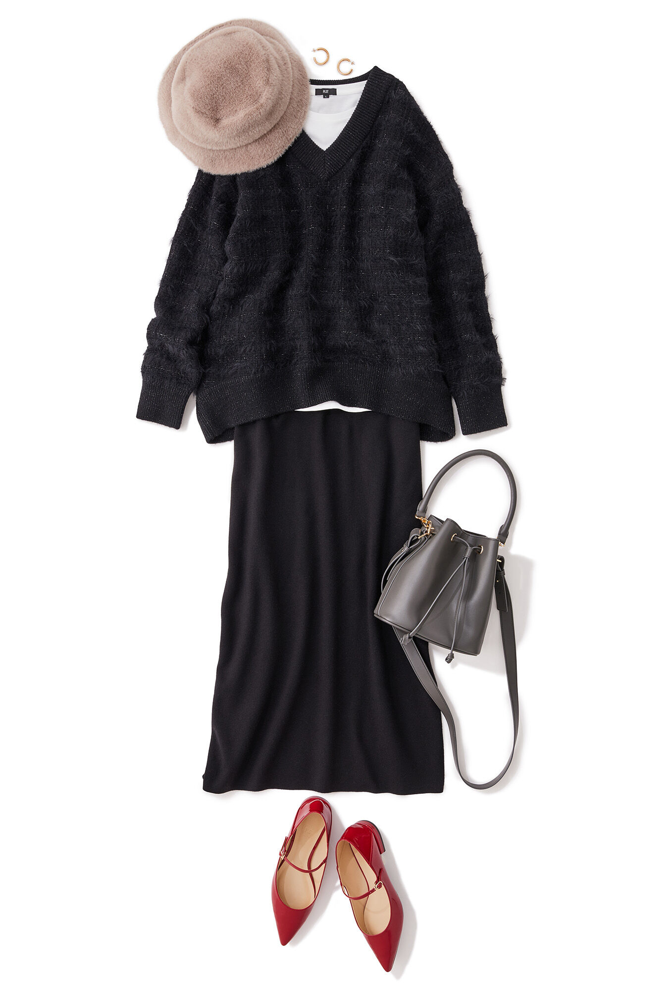 Vネックニットとニットスカートのセットアップコーデ